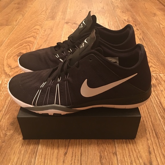Nike Shoes - [Nike] Free TR 6 Women’s Training/Running Shoes